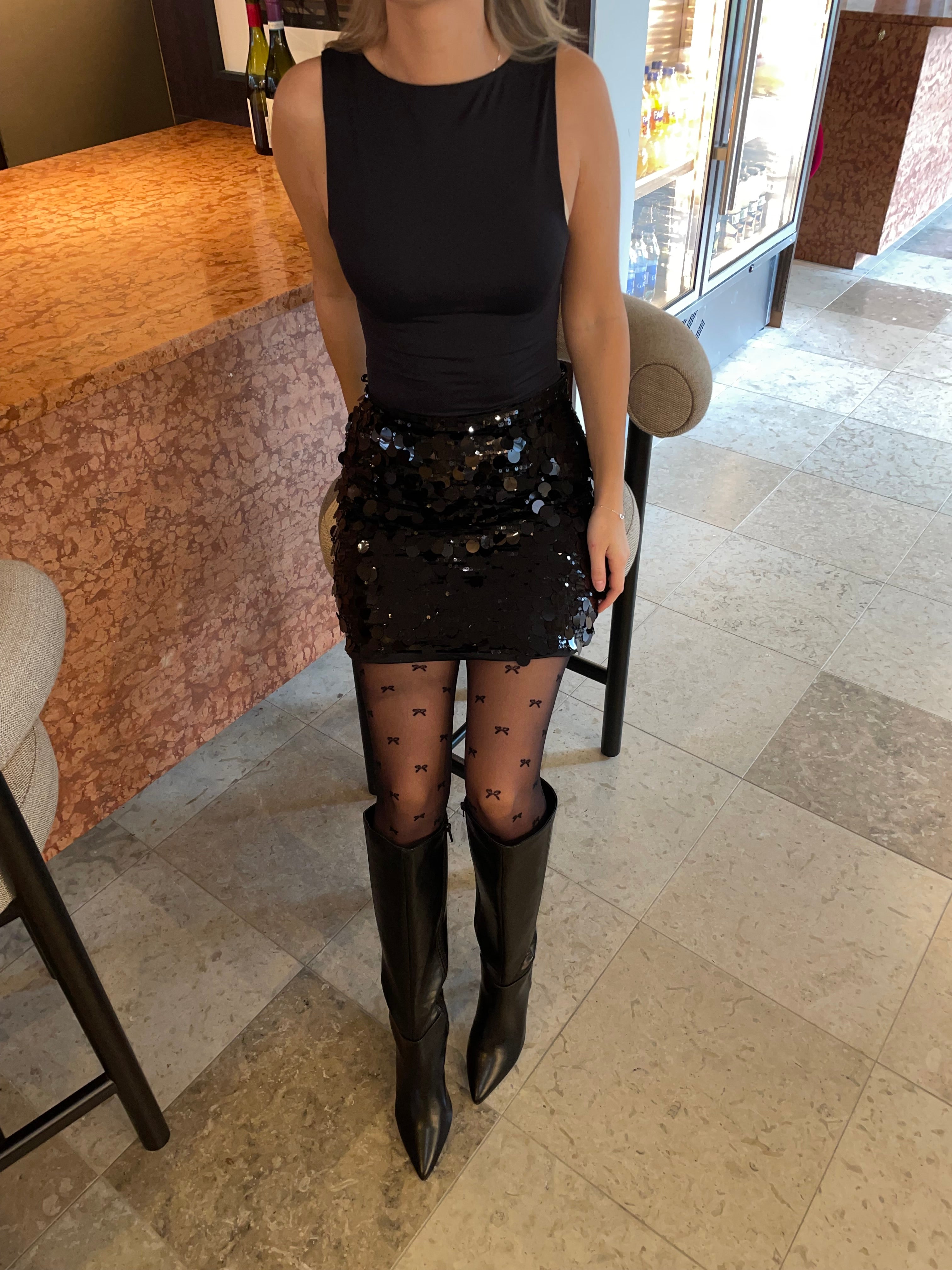 ONLJADEL Short Skirt - Sort